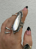 Statement MOP Talon Ring